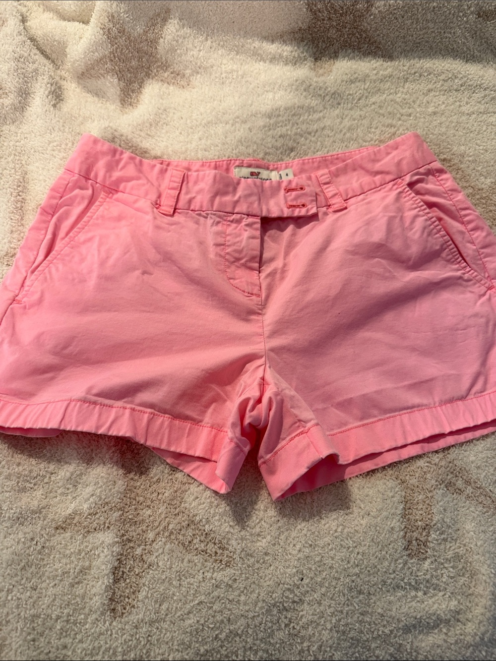 Vineyard Vines Women's bright  Pink Cotton Shorts